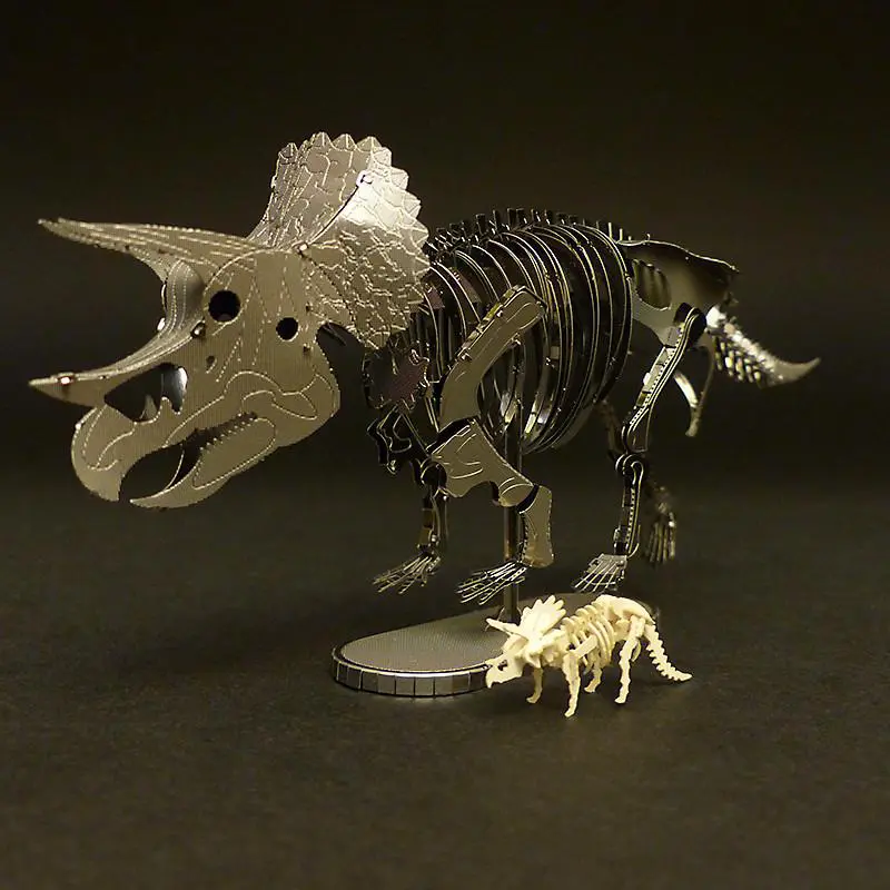 Assembled Metal Earth Triceratops kit with Tinysaur Triceratops miniature skeleton model for scale
