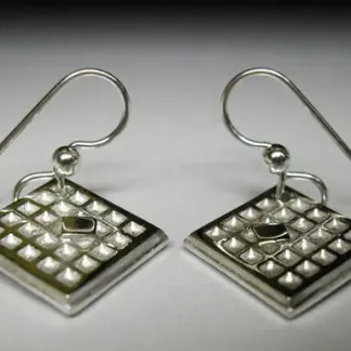 Waffle earrings w/butter